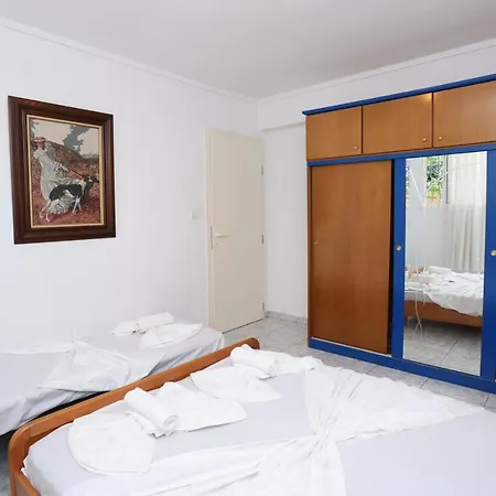 Holiday home Nella Maisonette *