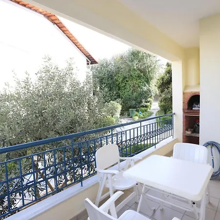 Nella Maisonette *